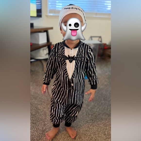 Jack Skeleton Fleece One Piece Sleeper Costume 2T 3T Nightmare Before Christmas - Picture 1 of 10